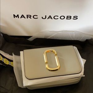 Marc Jacobs Logo Strap Hit Shot Bag